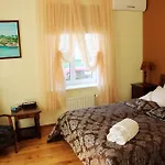Aparthotel Embrace & Pärnu