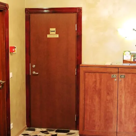 Embrace & Aparthotel