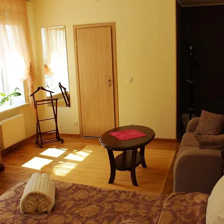 Embrace & 4* Parnu