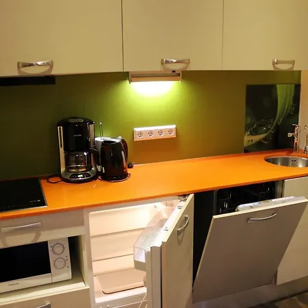 Embrace & Aparthotel