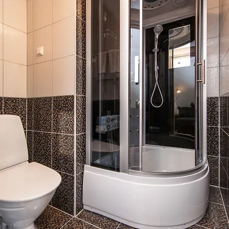 Aparthotel Embrace & Parnu