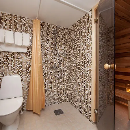 Embrace & Aparthotel 4*