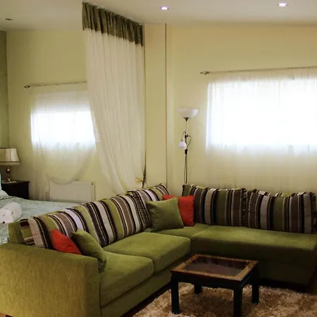 Aparthotel Embrace & Parnu