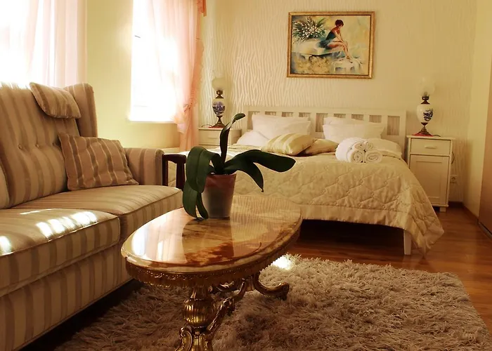 Apart-hotel Embrace &