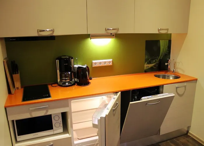 Embrace & Apart-hotel